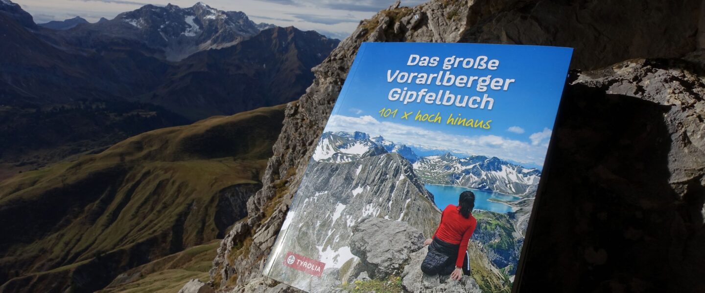 Das große Vorarlberger Gipfelbuch Foto Peter Backé
